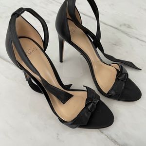 Alexandre Birman Clarita bow sandal size 37